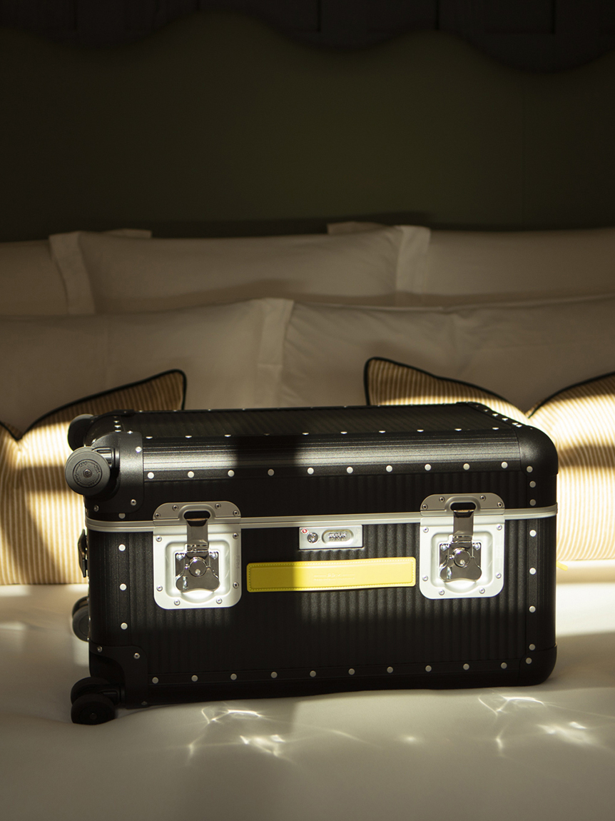 BANK TRUNK ON WHEELS】チェックイントランク(Check-in L) │ 【公式