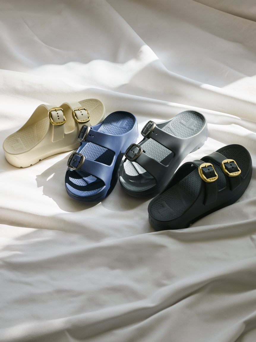 【TELIC × AOURE】 リカバリーサンダル