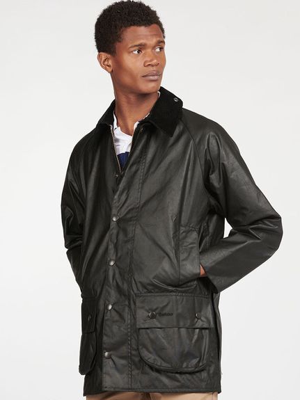 バーガンディーの良いカラーですBarbour バブアー BEAUFORT C38/97CM