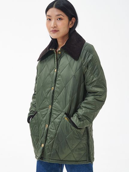 メンズキルティングジャケット大幅値下げ【美品】バブアーインターナショナル　キルティングジャケットM