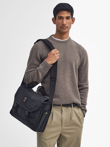 Field ワックス コットン メッセンジャーバッグ(バッグ)｜BAG｜Barbour（バブアー）の通販サイト 【公式】