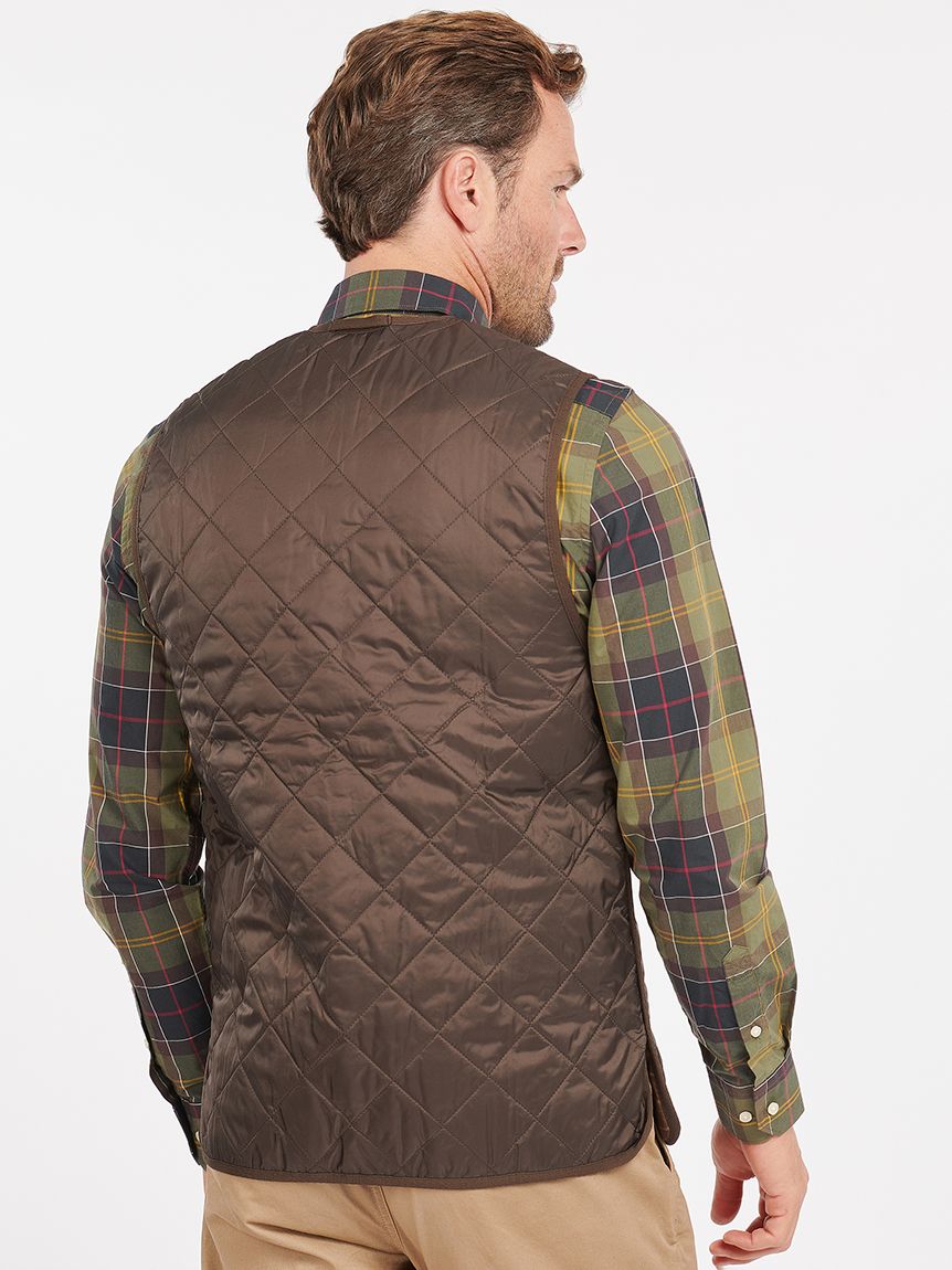 フロントジップ キルティング ライナー ベスト（テーラード フィット）(ライナー)｜GILETS & LINERS｜Barbour（バブアー）の通販サイト  【公式】