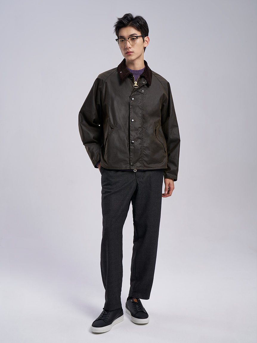 カラーはブラックバブアー Barbour トランスポート Transport black 42