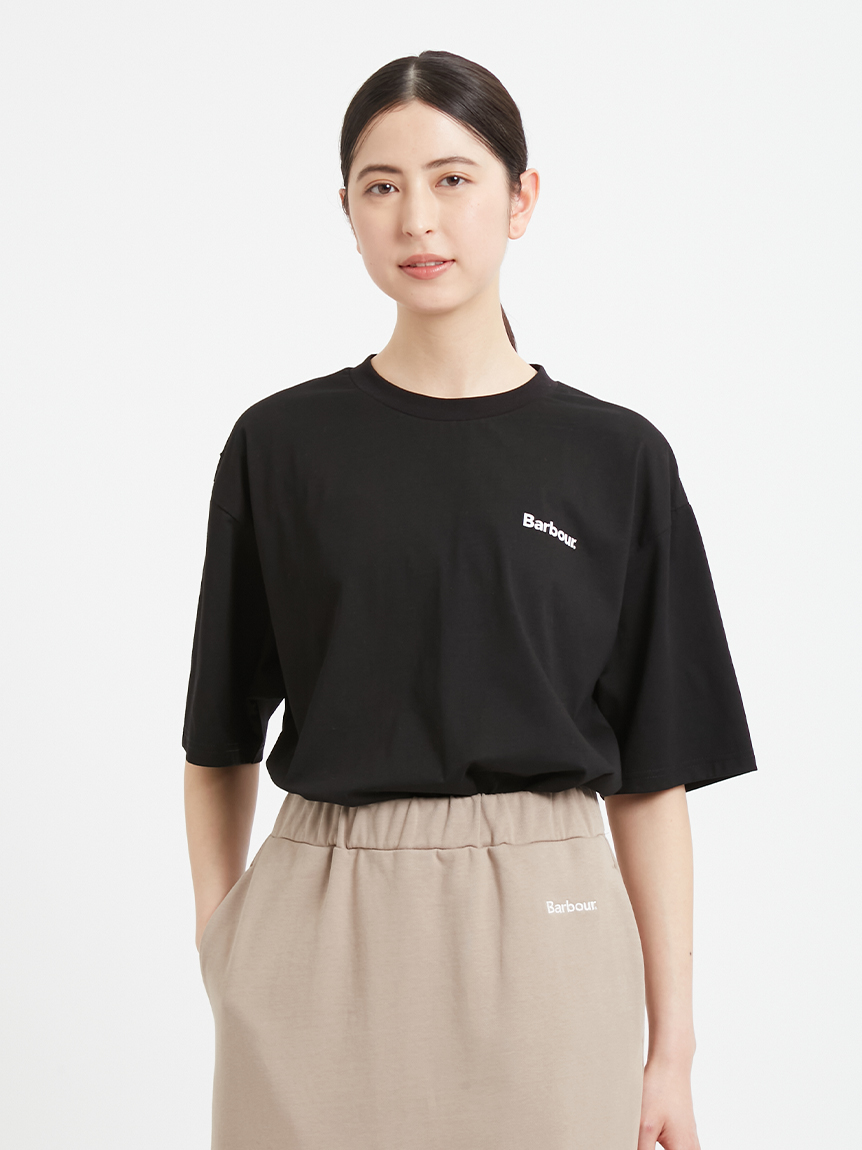 JAPAN LIMITED ワンポイント ベーシック ロゴ  Tシャツ（オーバーサイズフィット）(Tシャツ)｜TOPS｜Barbour（バブアー）の通販サイト 【公式】