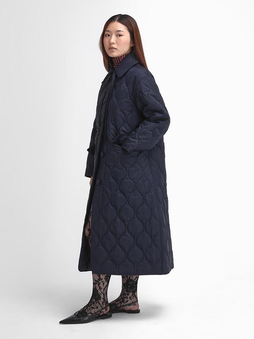 Barbour × Alexa Chung》Amy キルティング ロングコート(キルティングジャケット)｜JACKETS&COAT｜Barbour（ バブアー）の通販サイト 【公式】