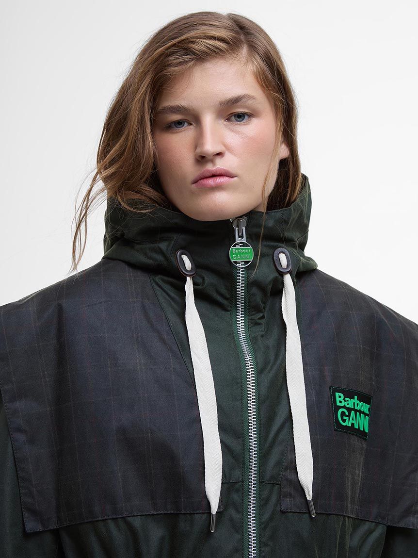Barbour × GANNI》ワックスコットン フード ロングコート