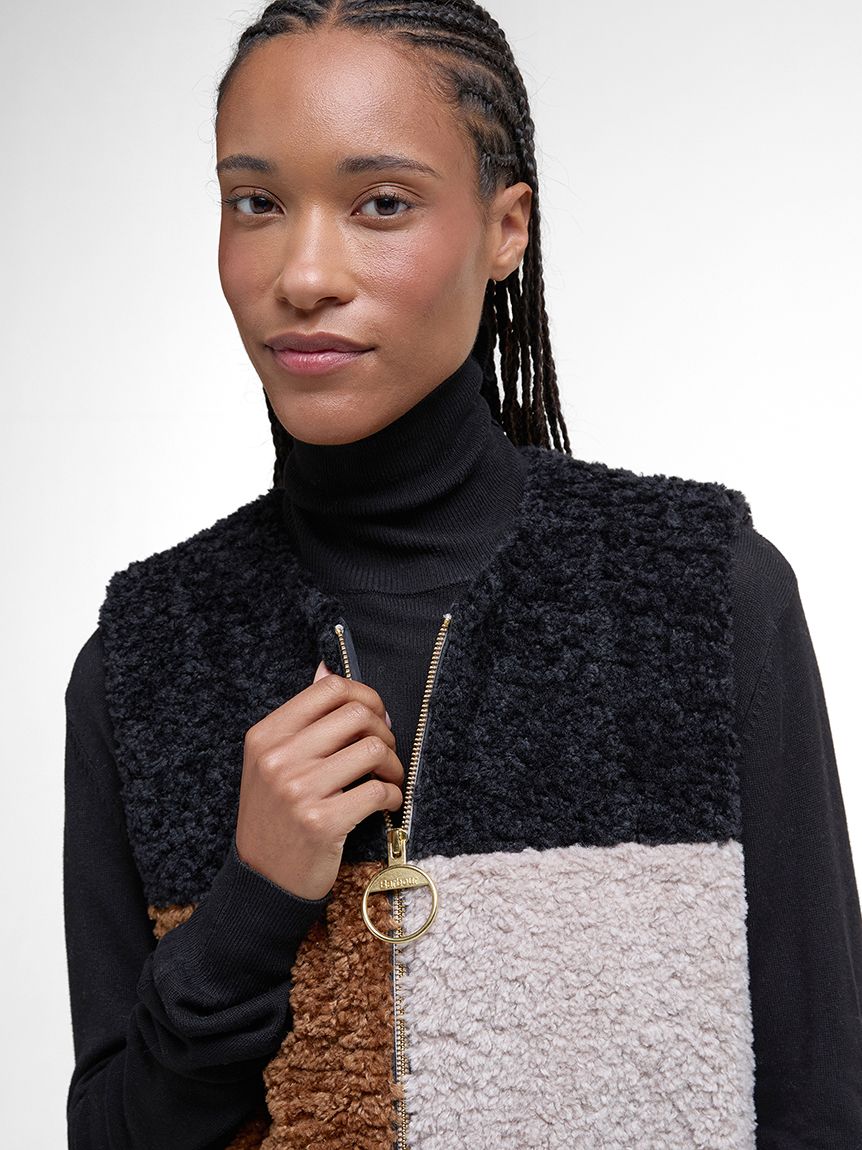 バブアーボアベスト BARBOUR/バブアー】DULSIE LINER / ボアベスト / WEB限定