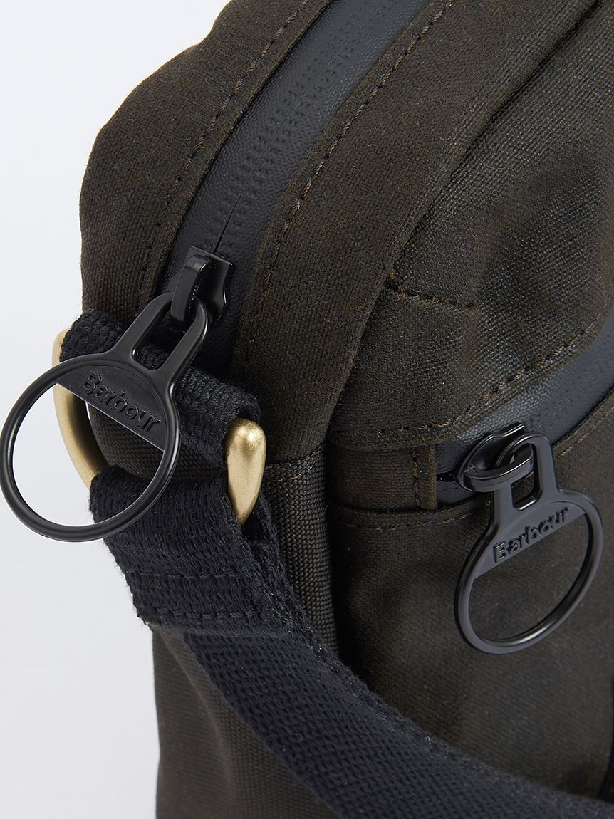 Barbour WW ブラックボディバッグ TRANSPORT / トランスポート】 クロスボディバッグ｜バッグ｜バッグ
