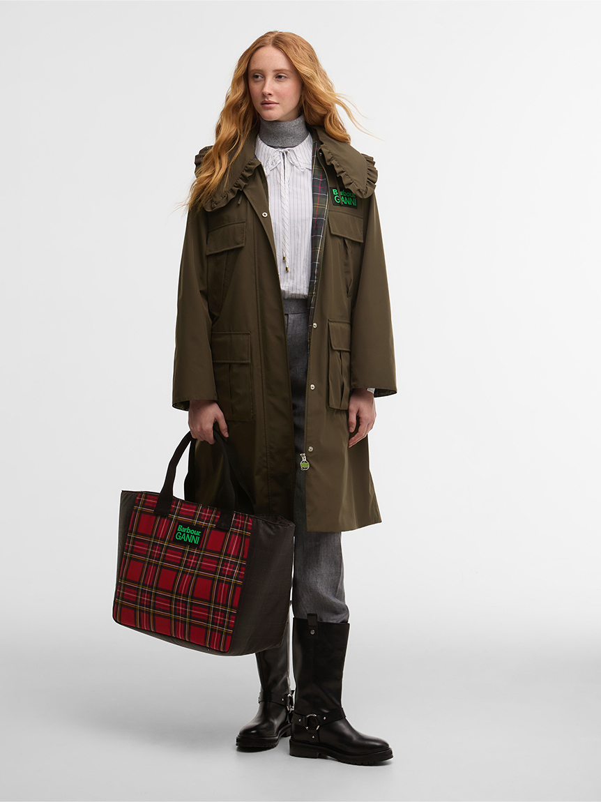 Barbour × GANNI》ワックス タータントートバッグ｜バッグ｜バブアー
