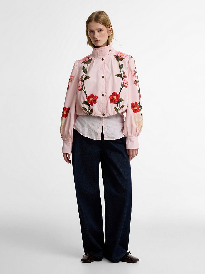 希少/現行 バーバリー トロンプルイユ だまし絵 ショートジャケット M Jacket, $1990 at us.burberry.com - Wheretoget