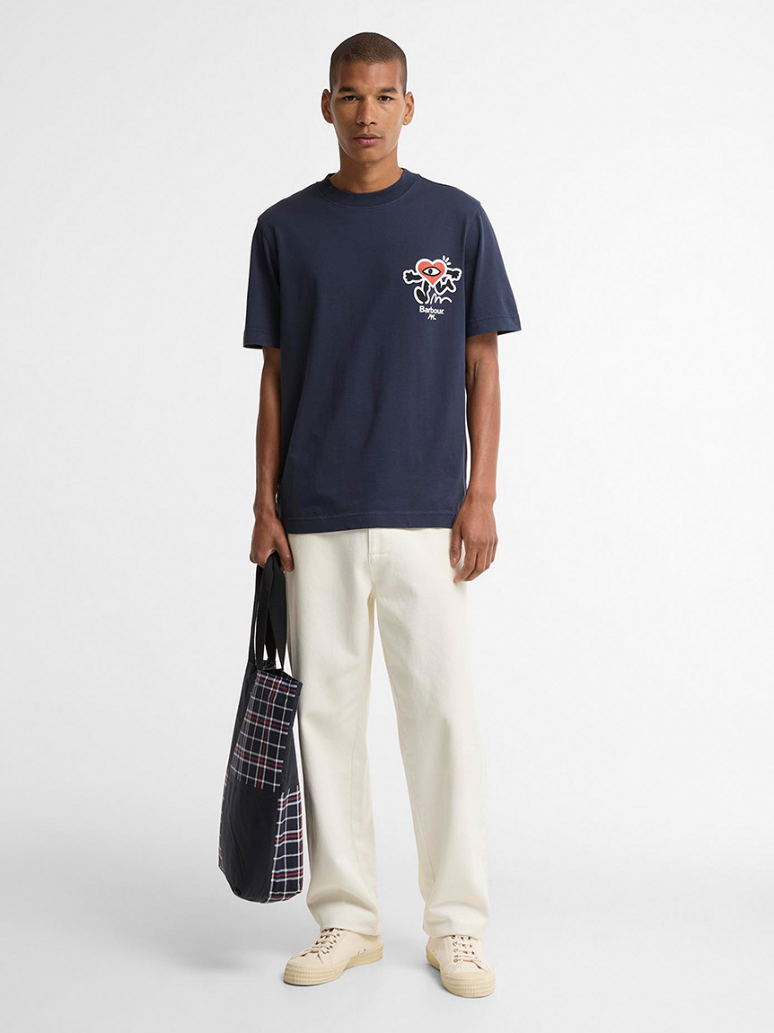 H6092★新品　オフホワイト　パスカルモーマン　コットンTシャツ Barbour × Mul》CampingグラフィックTシャツ｜Tシャツ｜トップス