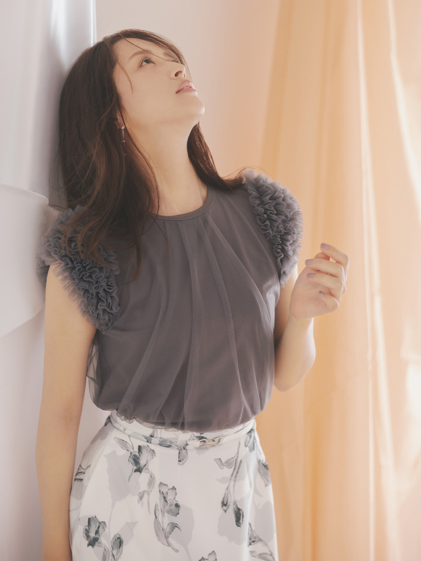 チュールスリーブレイヤードカットソー(カットソー)｜TOPS