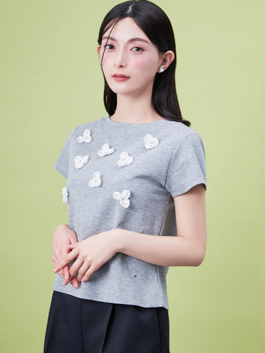 フラワーモチーフTシャツ(ブラウス・シャツ)｜TOPS（トップス