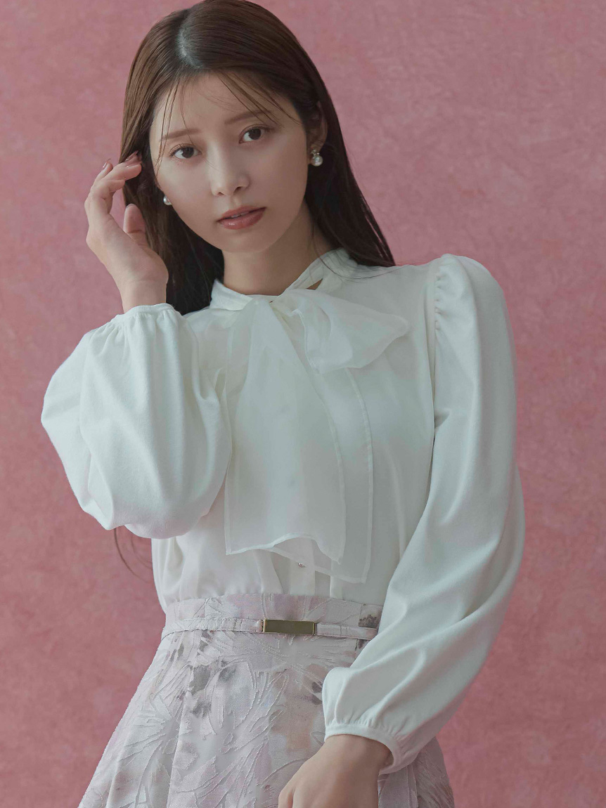 【新品】CELFORD ニットコンビレイヤードフレアブラウス　36 ウォッシャブル】ニットコンビレイヤードフレアブラウス(ブラウス