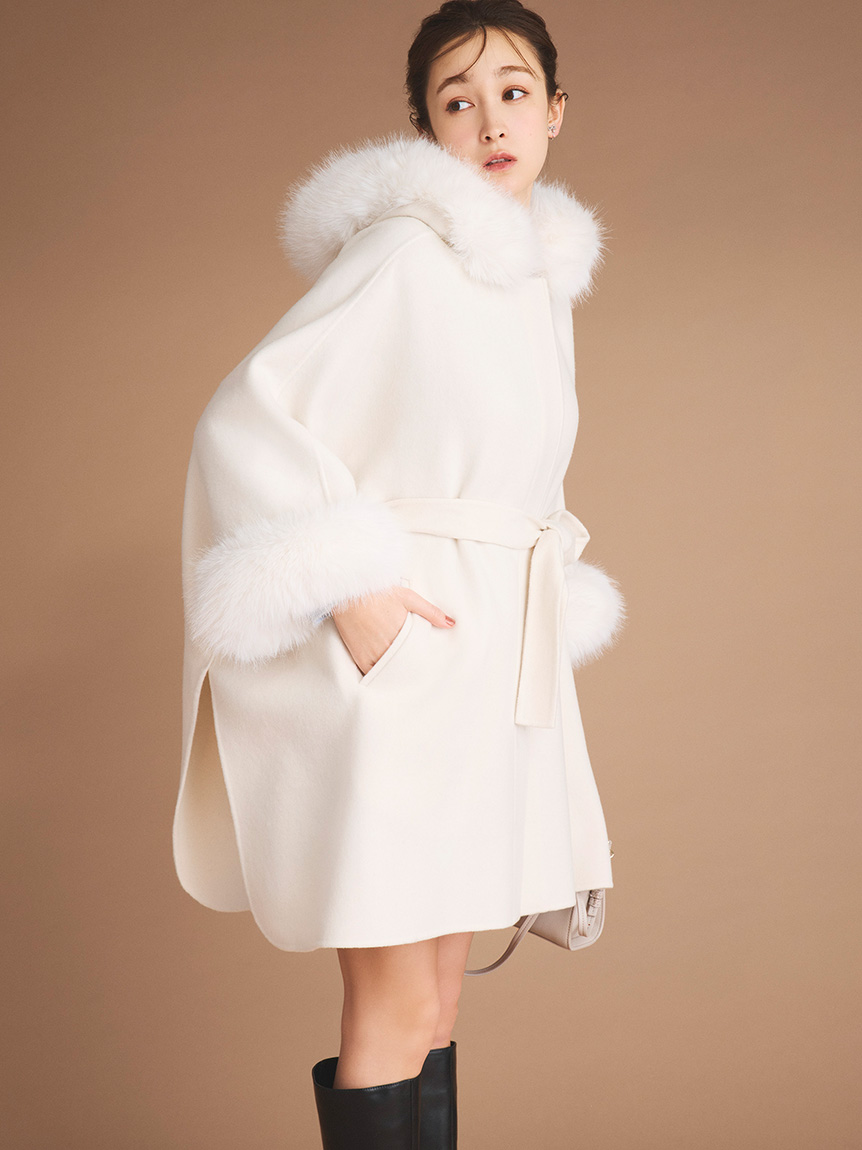 【新品】 セルフォード ファーポンチョ ホワイト 白 コート ファーコート ファーポンチョコート(コート)|OUTER(アウター)|CELFORD