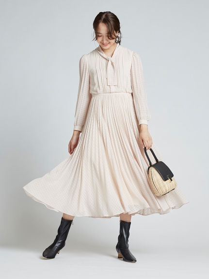 シアーチェックタイワンピース 布帛ワンピース Dress ドレス Celford セルフォード の通販サイト 公式 シアーチェックタイワンピース 布帛ワンピース Dress ドレス Celford セルフォード の通販サイト 公式