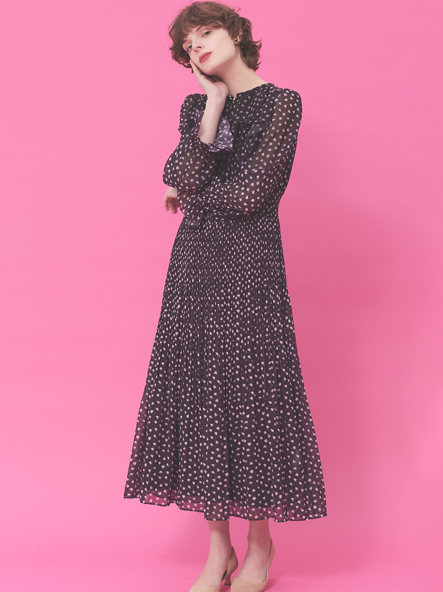 HANAE MORI×CELFORDコラボ】ハートモチーフプリントワンピース HANAE MORI×CELFORDコラボ】ハートモチーフプリントワンピース