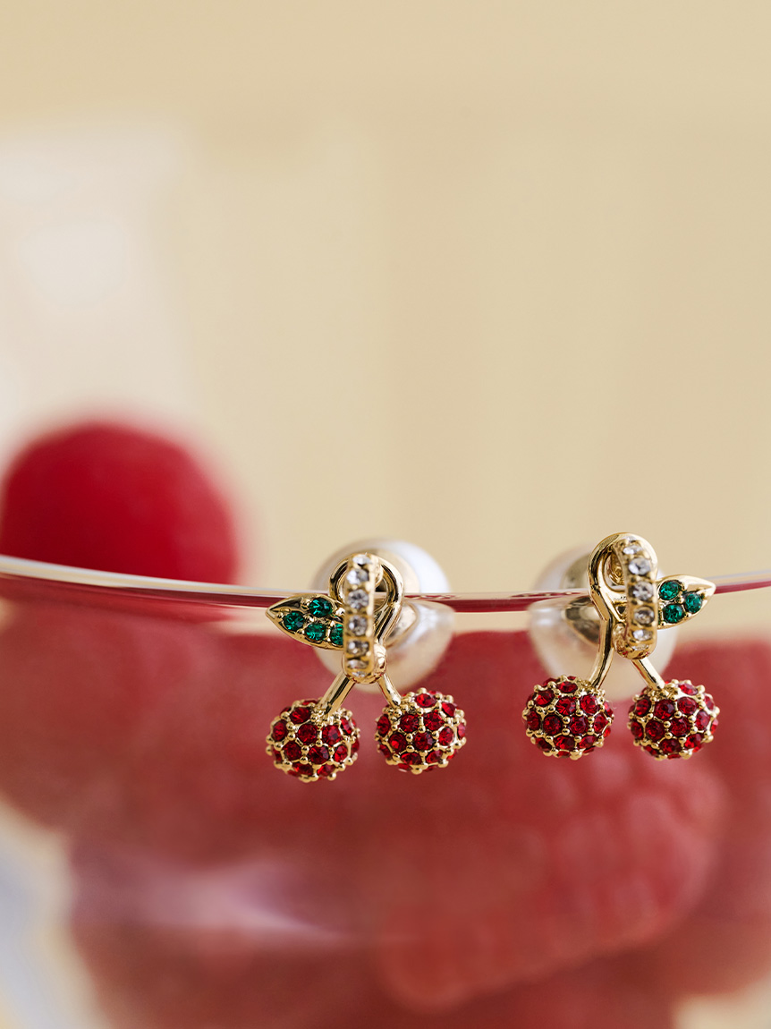 ビジューチェリーピアス