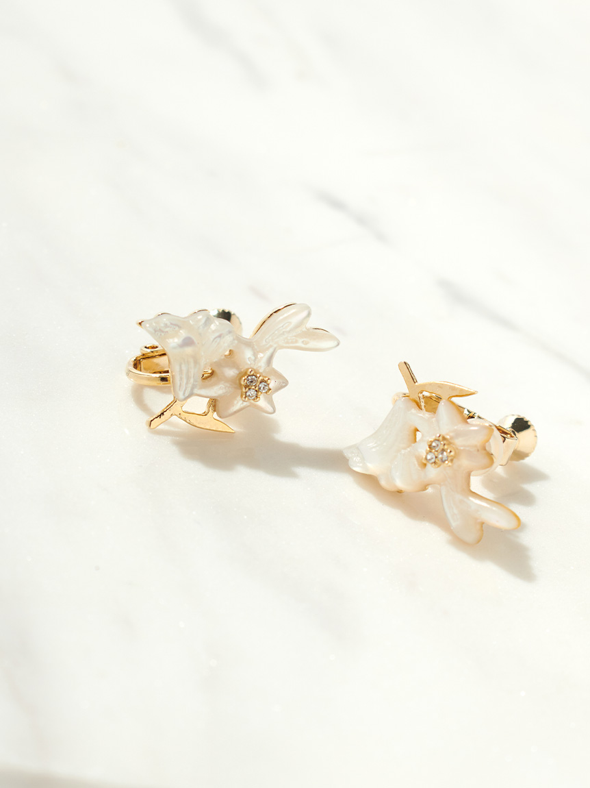 CELFORD×P.J. REDOUTEコラボ】フラワーイヤリング(ピアス・イヤリング