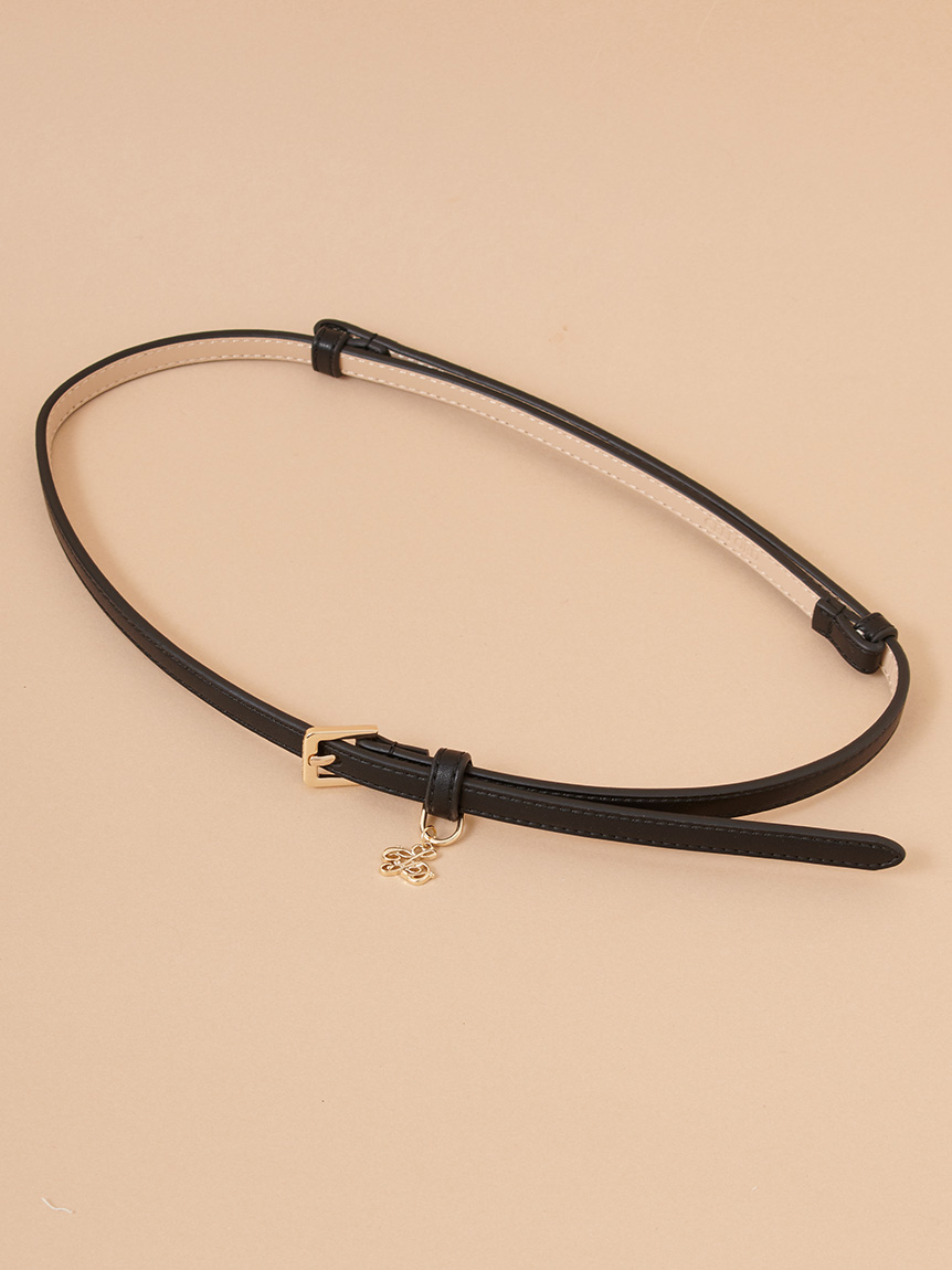 カリグラフィーチャーム付きナローベルト(ベルト)｜FASHION GOODS