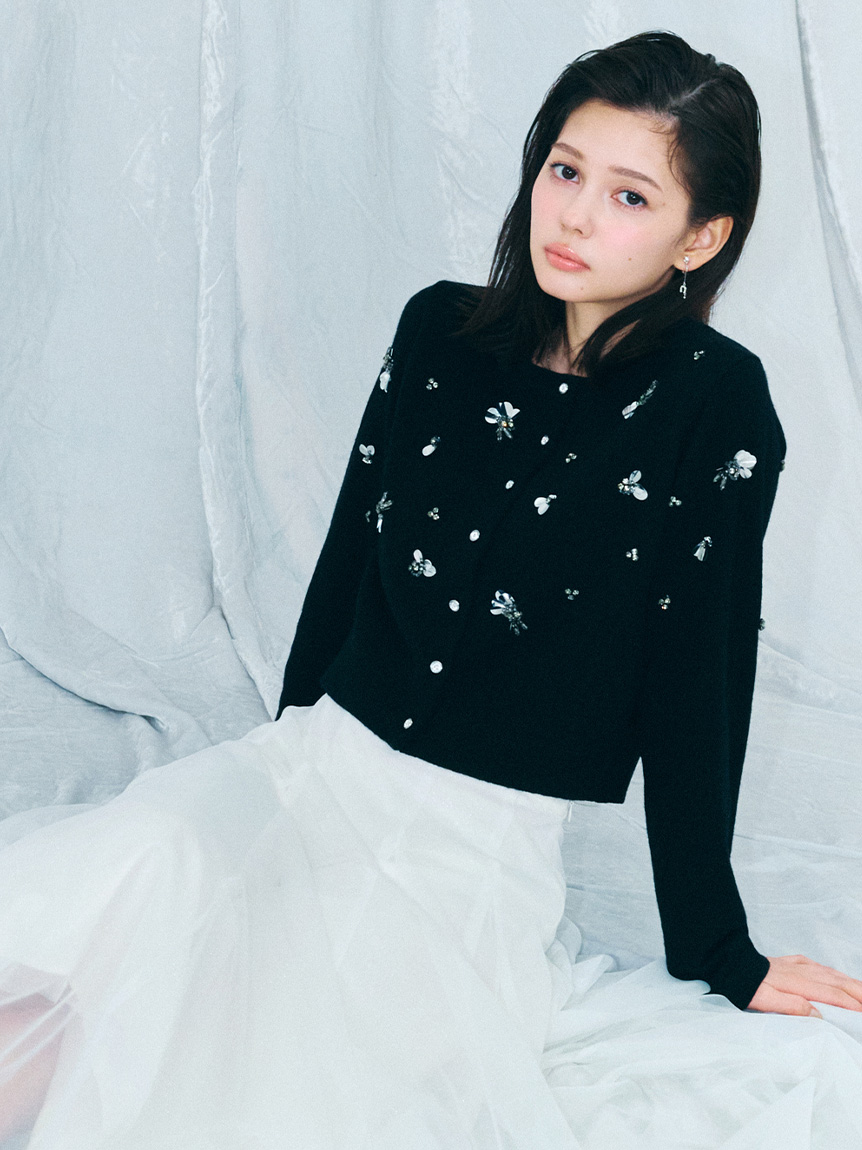 ペタルビジューカーディガン