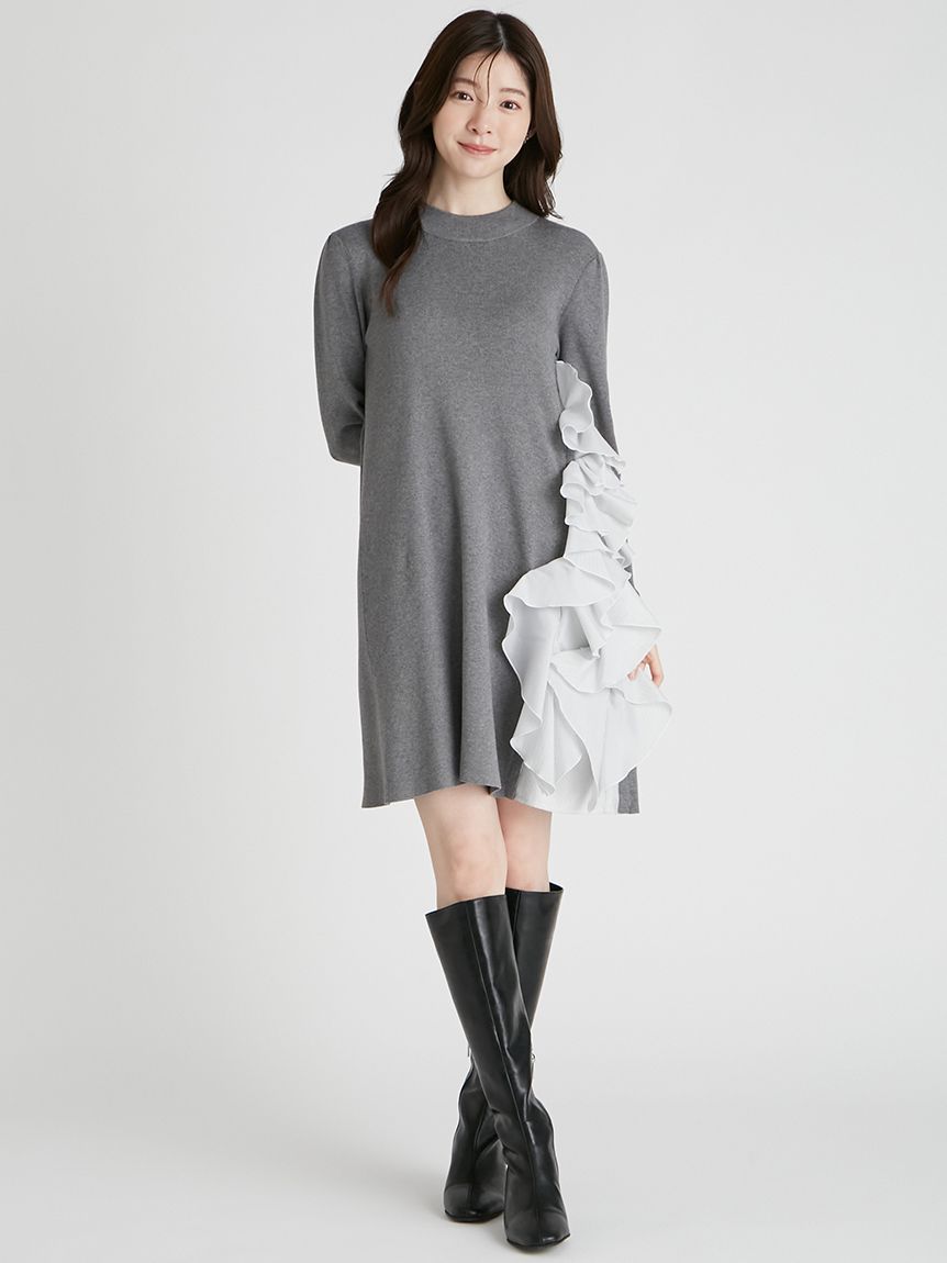 清楚✨ セルフォード ドッキングワンピース 花 白 黒 36 Aライン 現行品 ラッフルスカートニットドッキングワンピ(デイリーワンピース