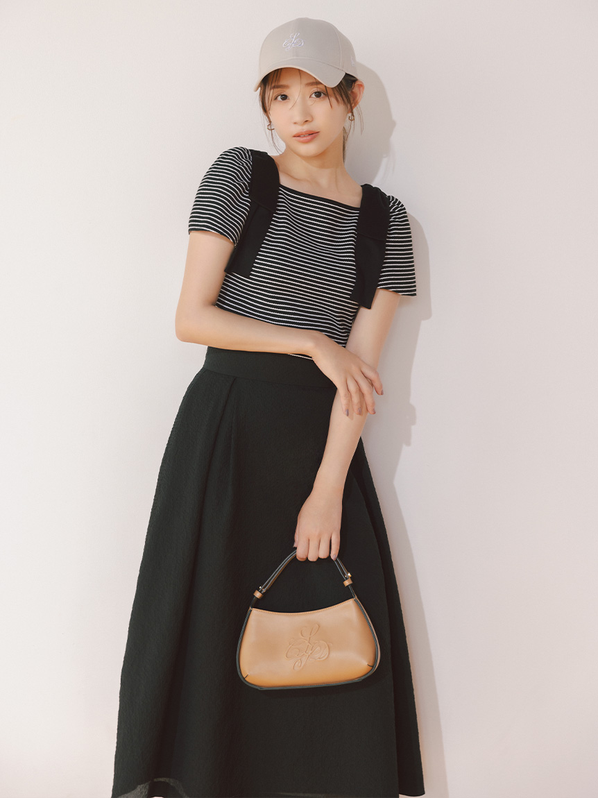 ショルダーリボンカットトップス(カットソー)｜TOPS（トップス
