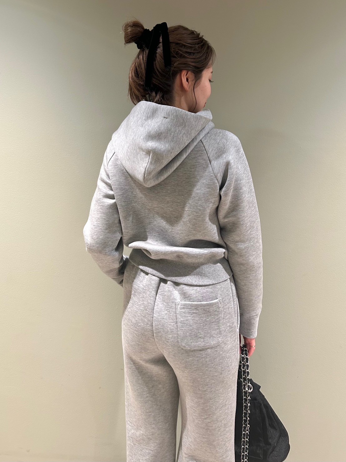 フーデッドスウェットプルオーバー(カットソー)｜TOPS（トップス