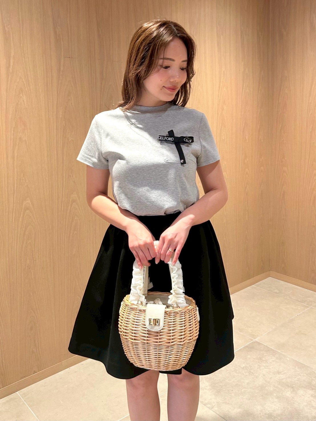 ロゴ刺繍リボン付きカットソー(カットソー)｜TOPS（トップス