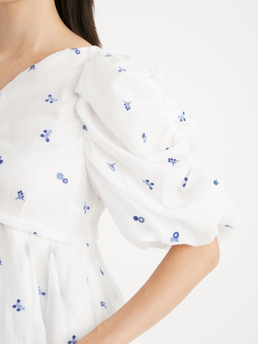 小花刺繍ペプラムブラウス(ブラウス・シャツ)｜TOPS（トップス