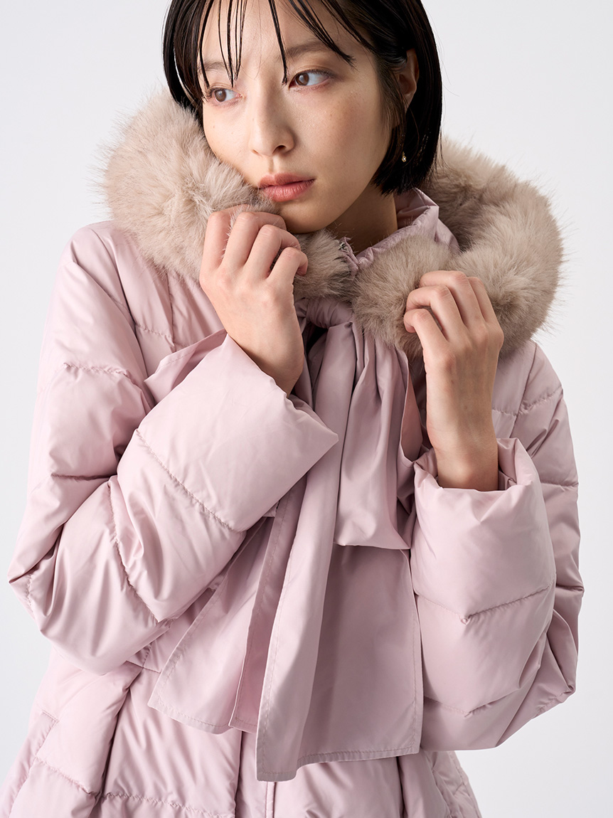 限定カラーあり】フードリボンロングダウンコート(コート)｜OUTER