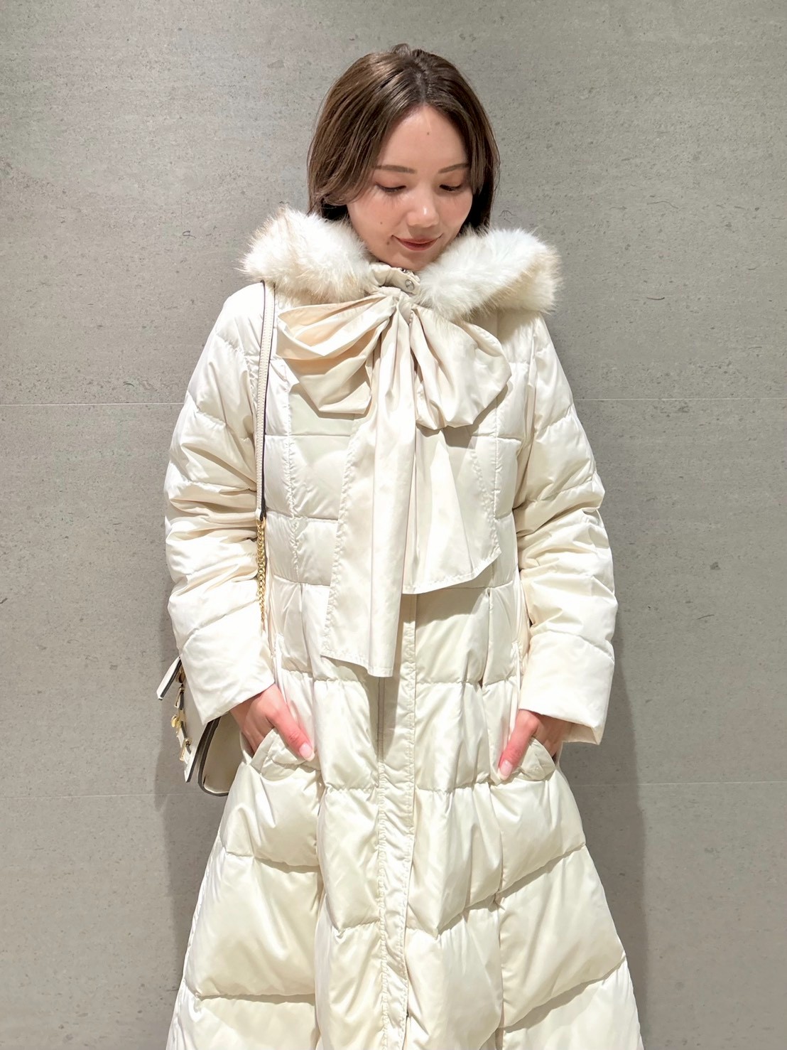 限定カラーあり】フードリボンロングダウンコート(コート