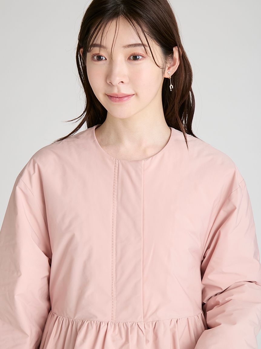 美品✨BLUELEA ブルレア ペプラムコート ノーカラー ショート丈 ピンク 薄中綿ペプラムノーカラーコート(コート)｜OUTER（アウター）｜CELFORD