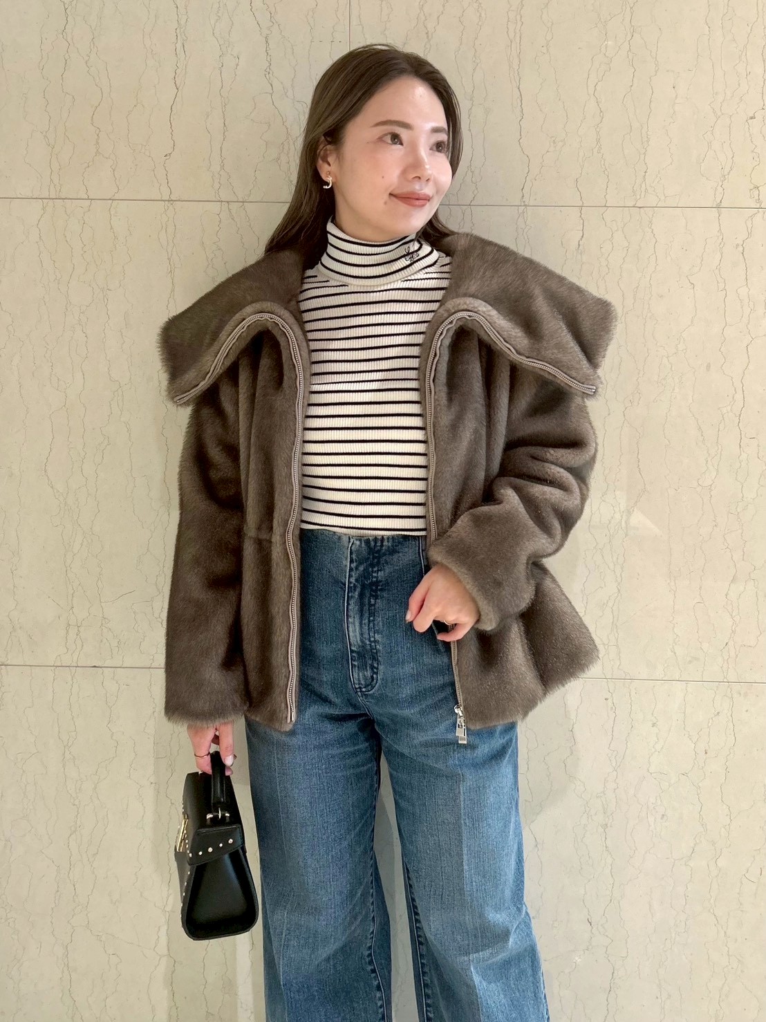 ビッグカラーペプラムファージャケット(ジャケット・ブルゾン)｜OUTER