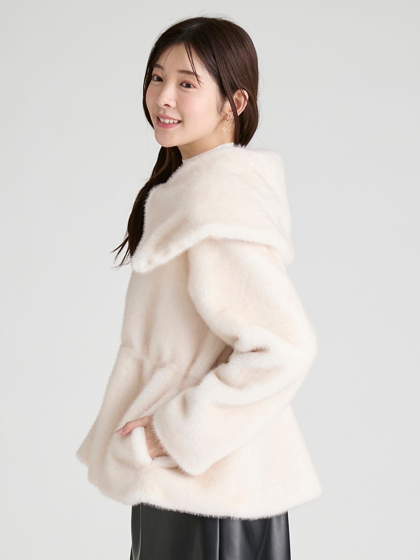 ビッグカラーペプラムファージャケット(ジャケット・ブルゾン