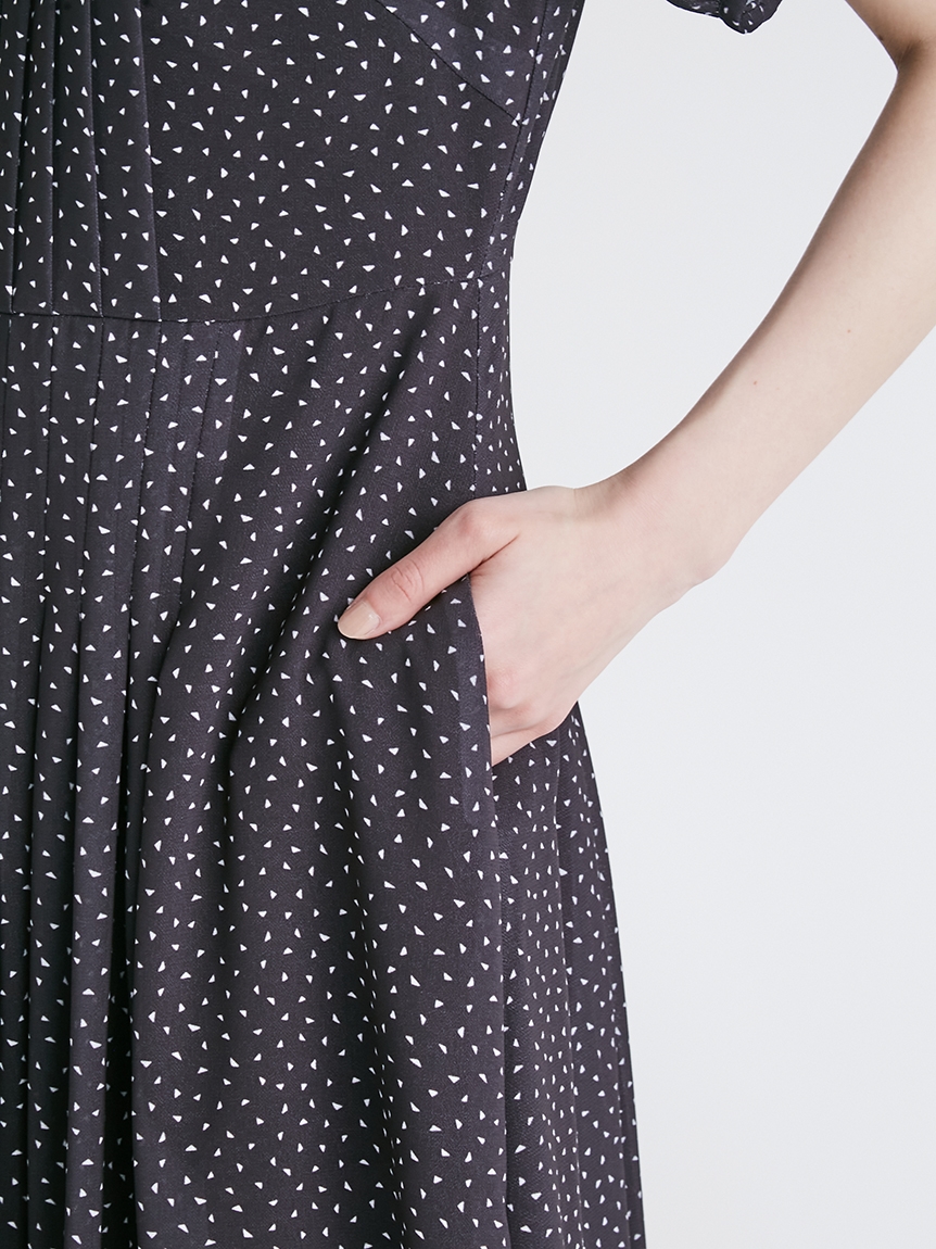 襟付きプリントワンピース 布帛ワンピース Dress ドレス Celford セルフォード の通販サイト 公式