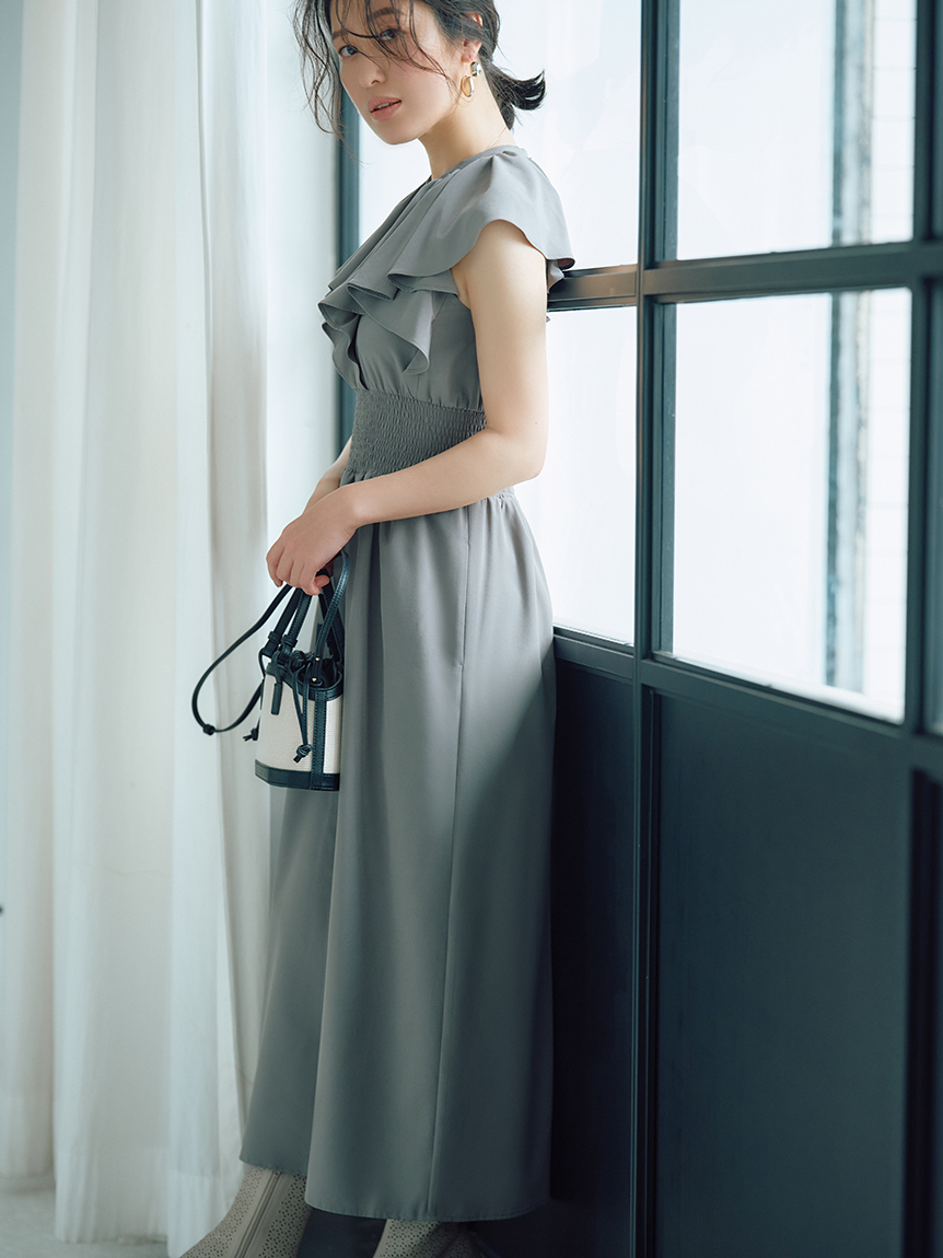 ボリュームフリルタイトワンピース デイリーワンピース Dress ドレス Celford セルフォード の通販サイト 公式