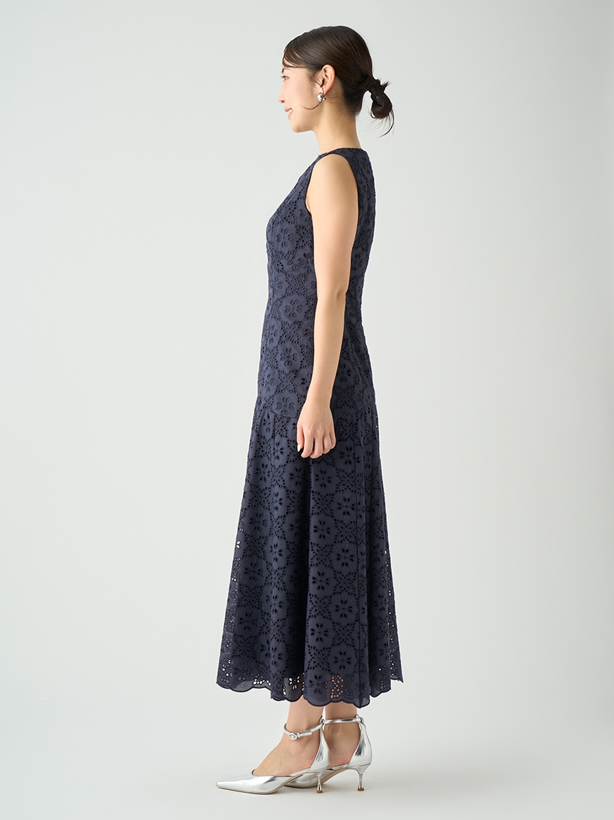 エンブロイダリー刺繍ワンピース(デイリーワンピース)｜DRESS（ドレス 