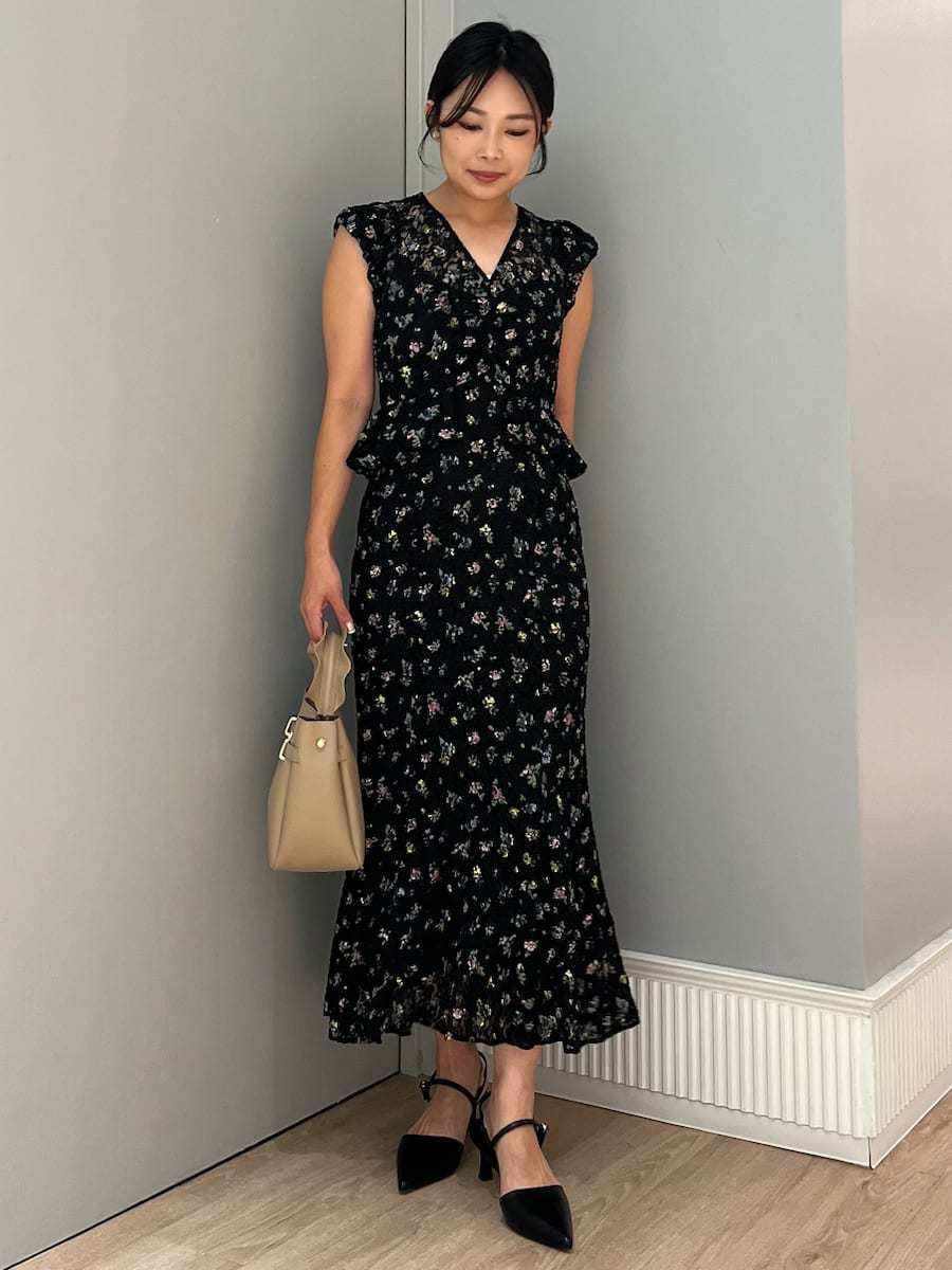 ピグメントフラワーワンピース(デイリーワンピース)｜DRESS（ドレス