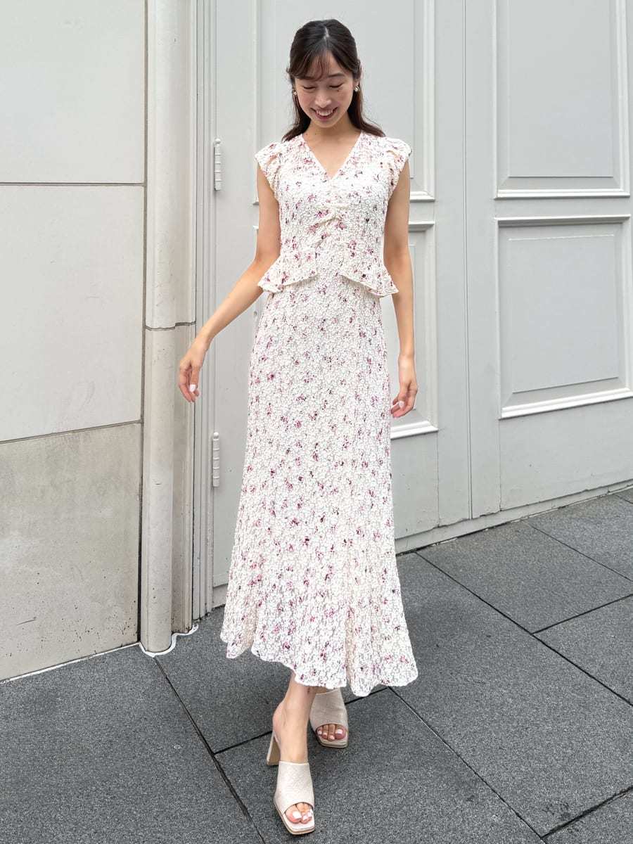 ピグメントフラワーワンピース(デイリーワンピース)｜DRESS
