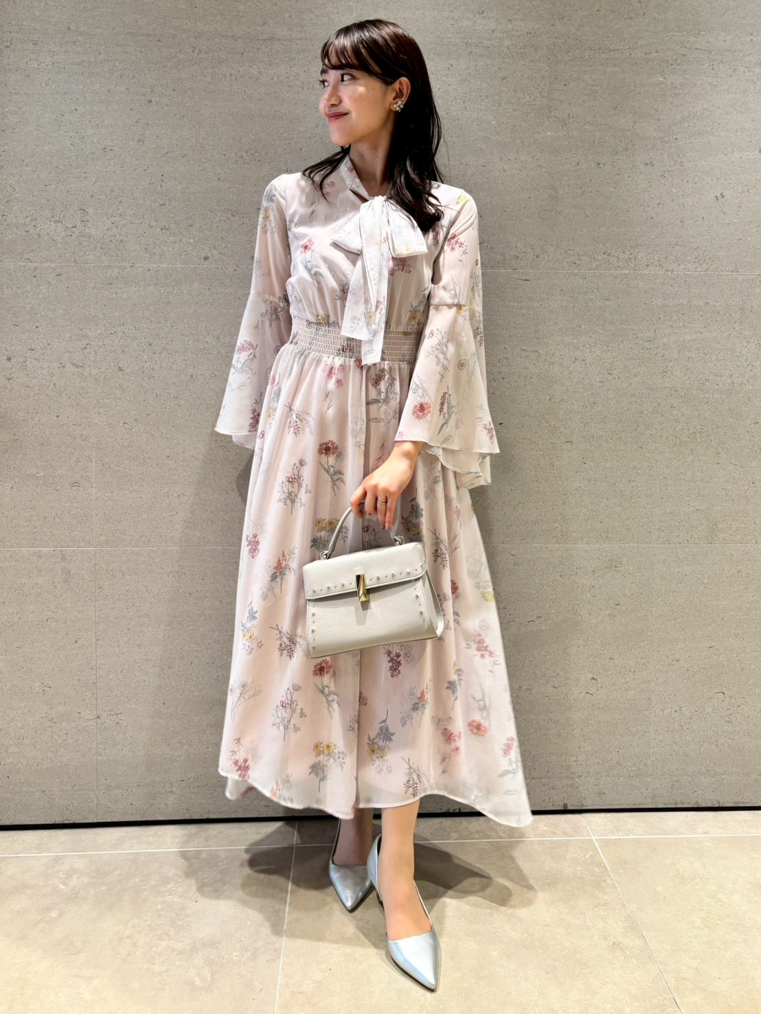 フラワープリントボウタイワンピース(デイリーワンピース)｜DRESS