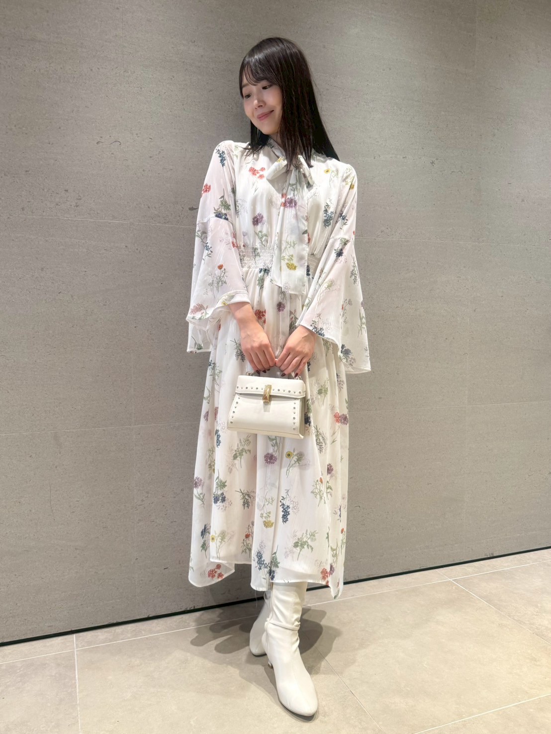 フラワープリントボウタイワンピース(デイリーワンピース)｜DRESS