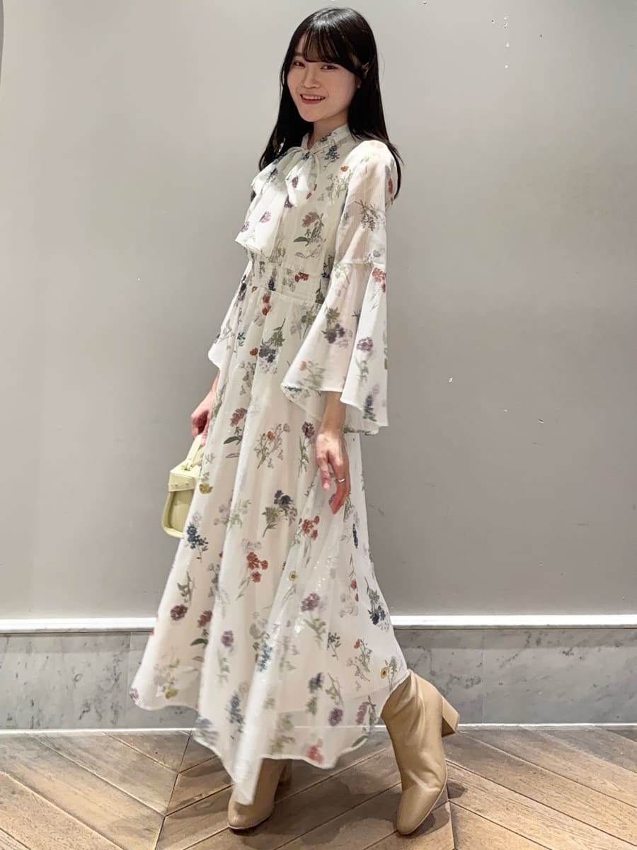 フラワープリントボウタイワンピース(デイリーワンピース)｜DRESS