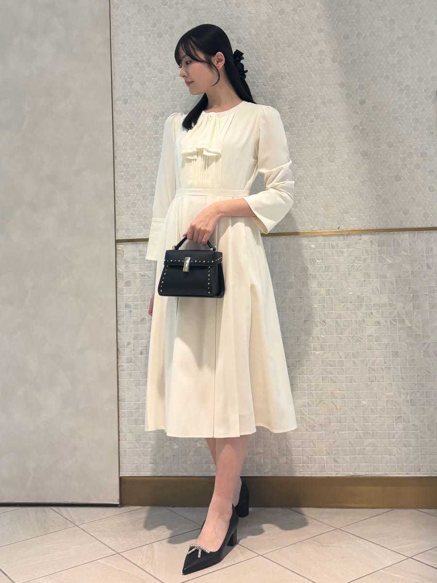 ピコ刺繍ボウタイワンピース(フォーマルワンピース)｜DRESS（ドレス