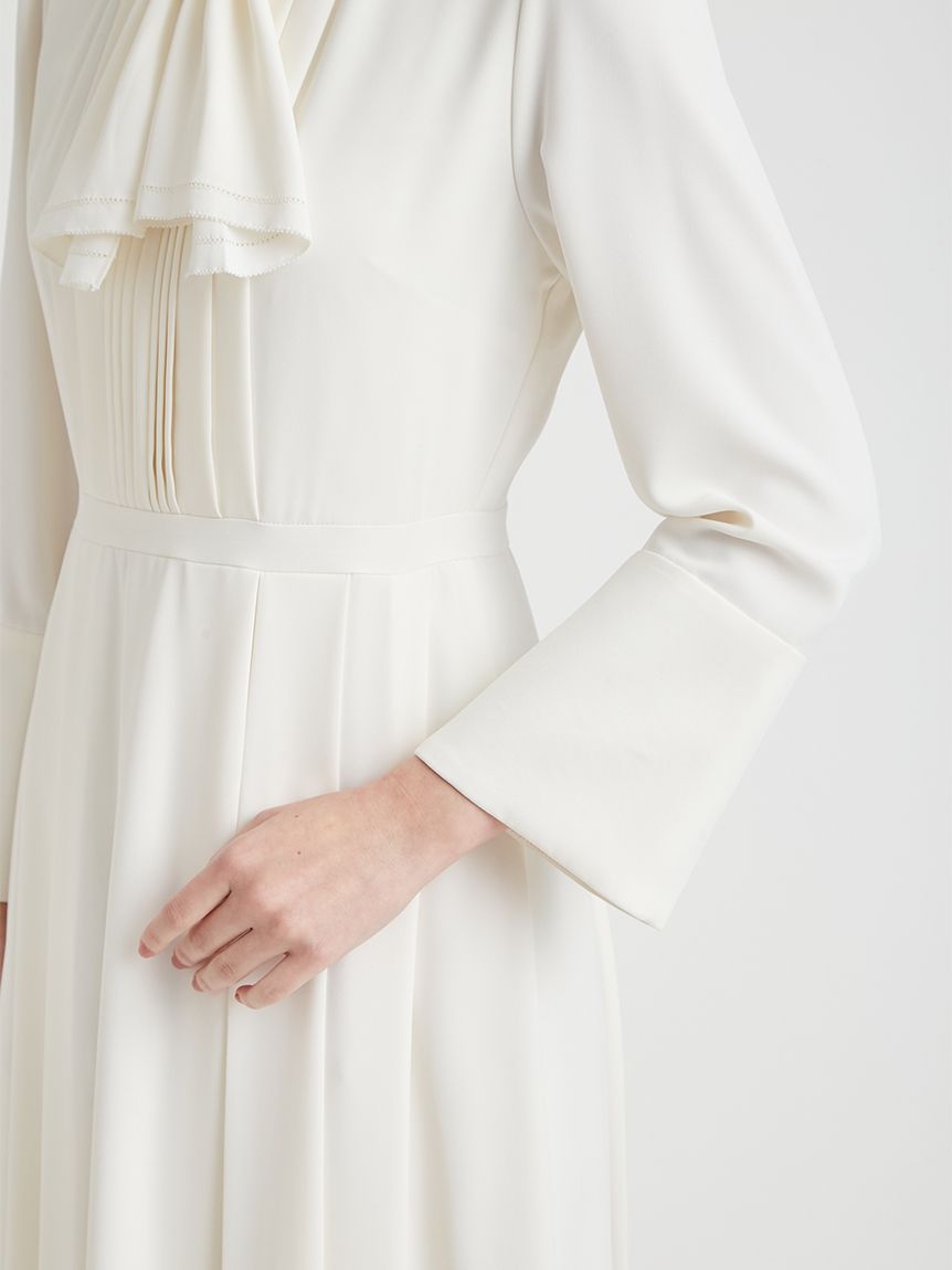 ピコ刺繍ボウタイワンピース(フォーマルワンピース)｜DRESS（ドレス