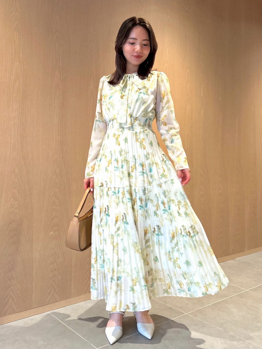 マーブルフラワープリントワンピース(デイリーワンピース)｜DRESS
