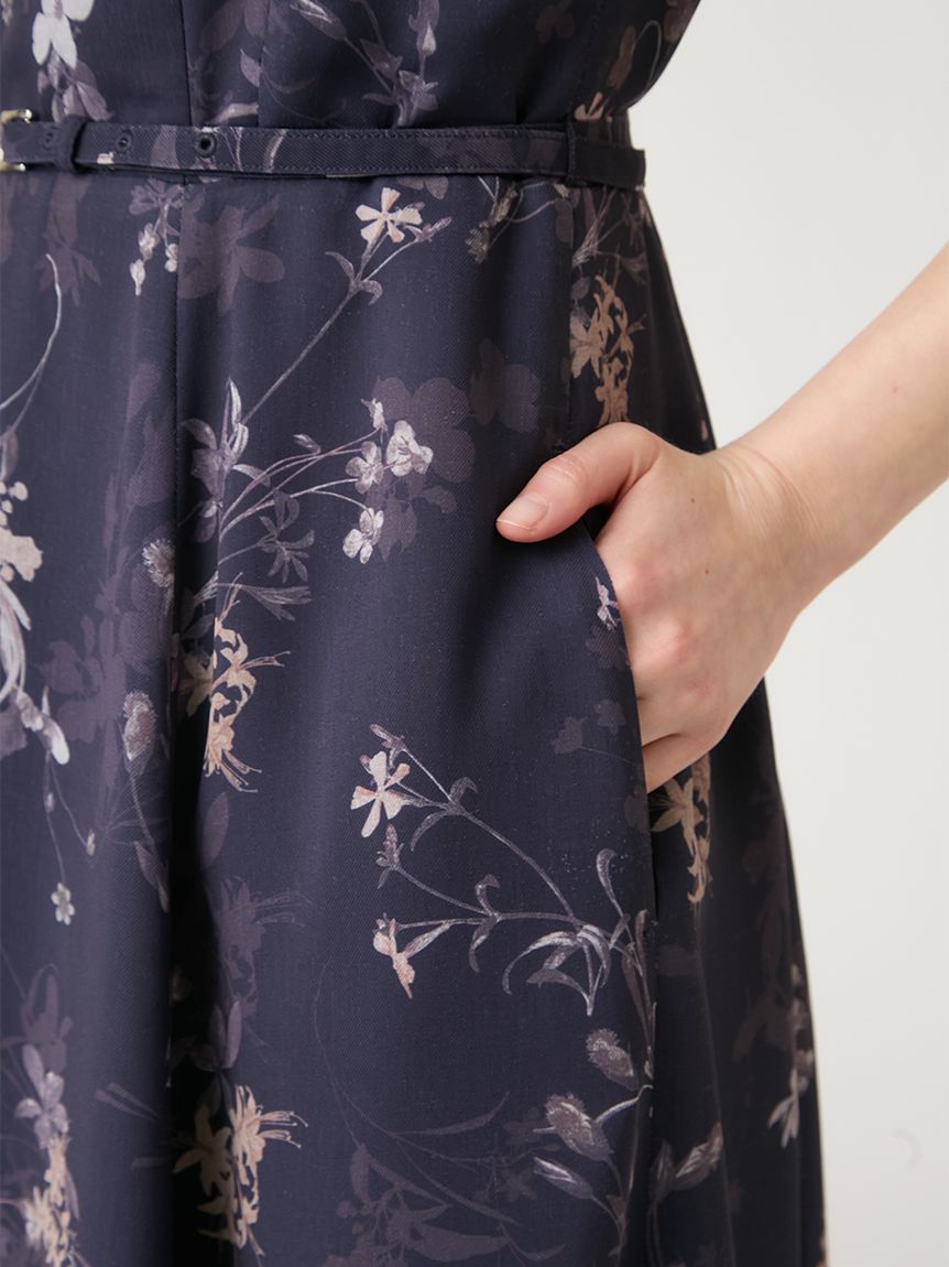 洗える】ラペルフラワーワンピース(デイリーワンピース)｜DRESS