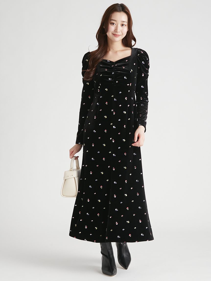 小花刺繍ベロアワンピース(デイリーワンピース)｜DRESS（ドレス