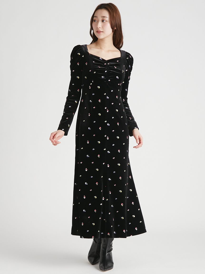 小花刺繍ベロアワンピース(デイリーワンピース)｜DRESS（ドレス