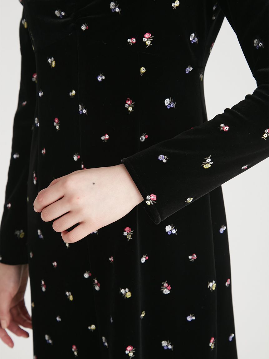 小花刺繍ベロアワンピース(デイリーワンピース)｜DRESS（ドレス